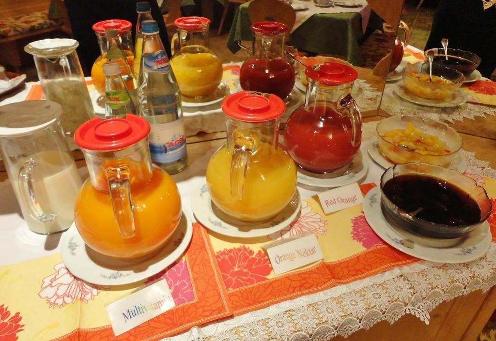 Garni Crepaz Bed & Breakfast Selva di Val Gardena Eksteriør bilde
