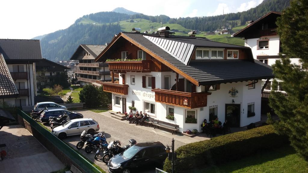 Garni Crepaz Bed & Breakfast Selva di Val Gardena Eksteriør bilde