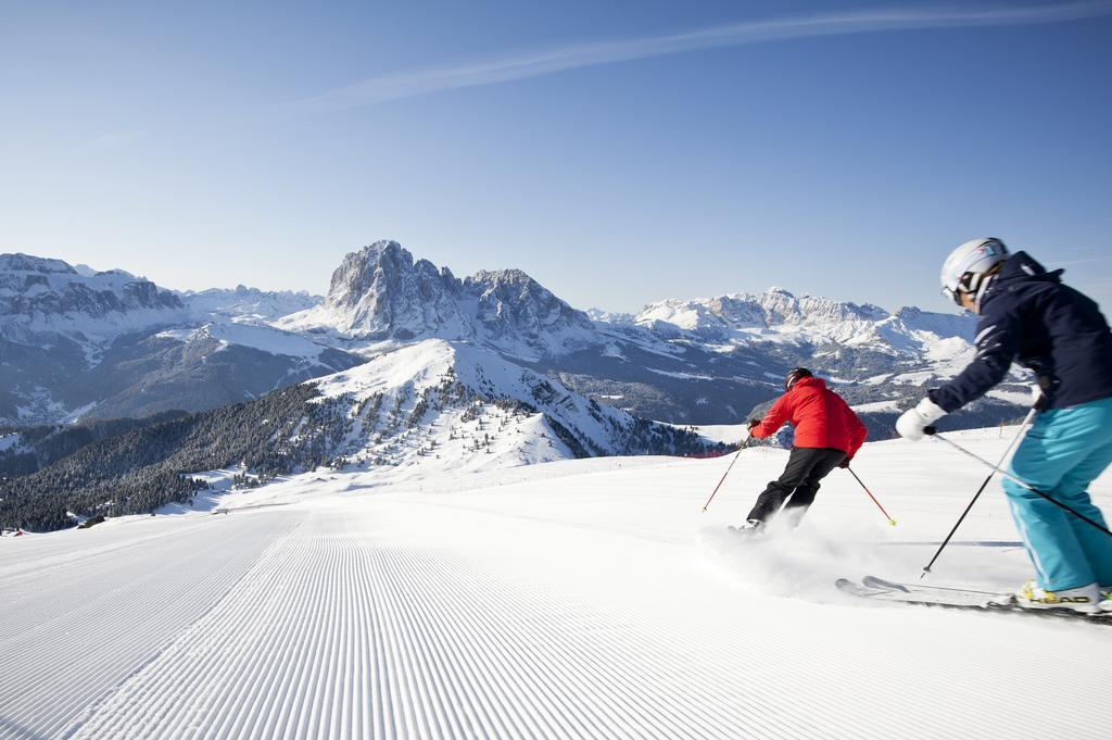 Garni Crepaz Bed & Breakfast Selva di Val Gardena Eksteriør bilde