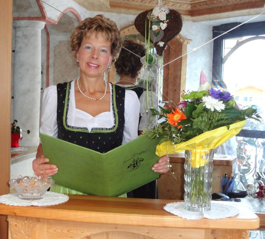 Garni Crepaz Bed & Breakfast Selva di Val Gardena Eksteriør bilde
